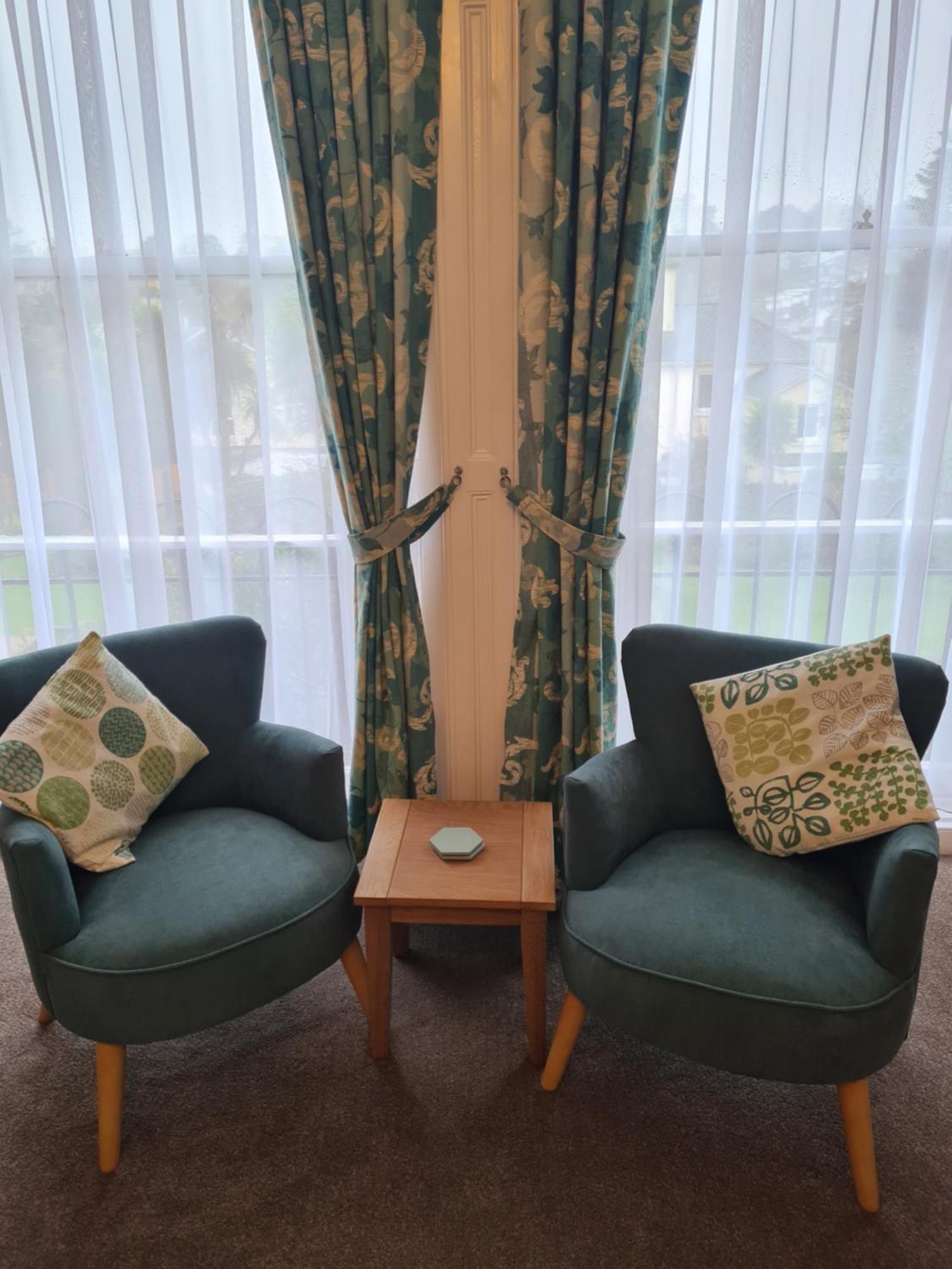 Meadowside Holiday Apartments Торки Екстериор снимка