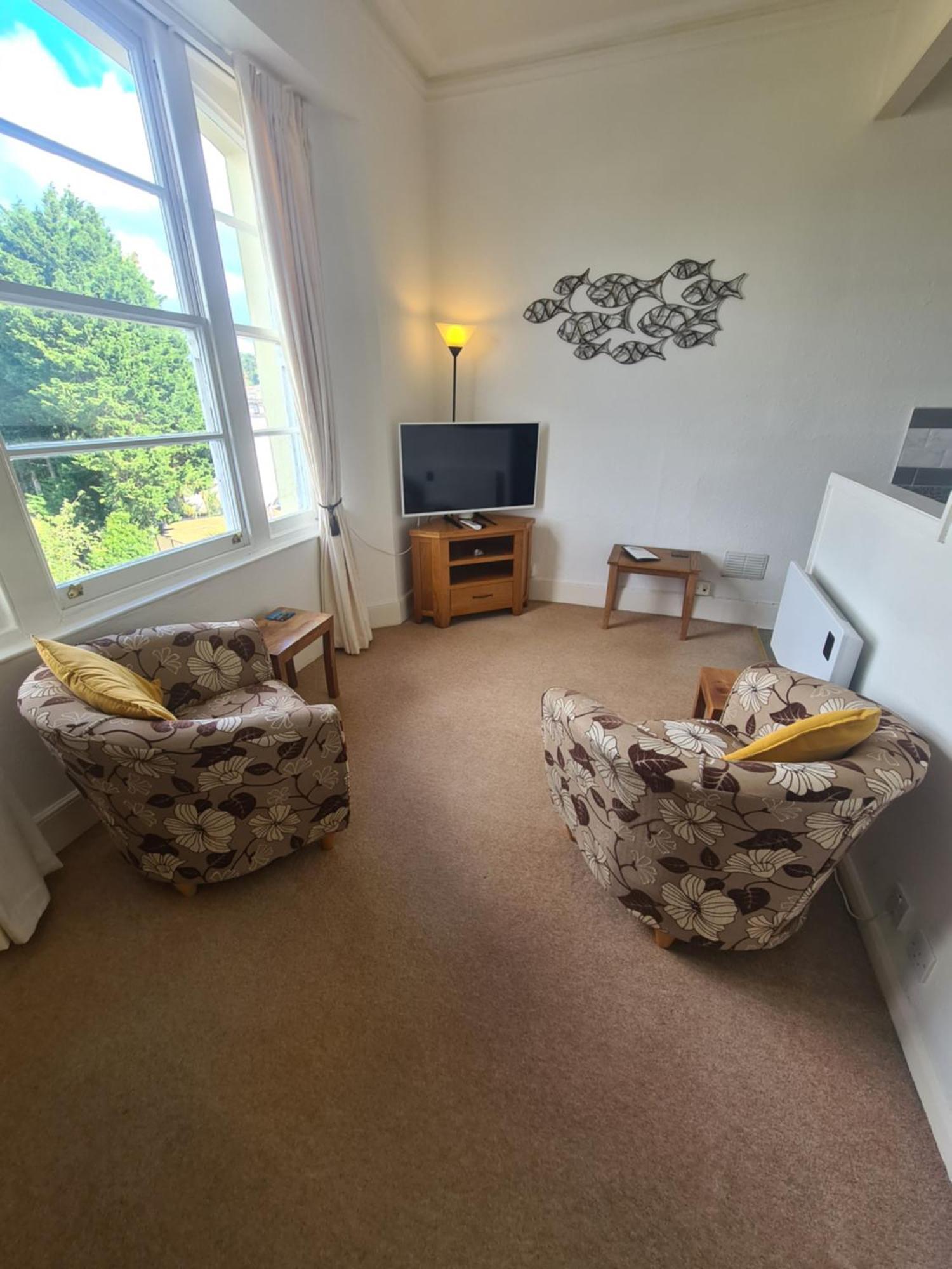 Meadowside Holiday Apartments Торки Екстериор снимка