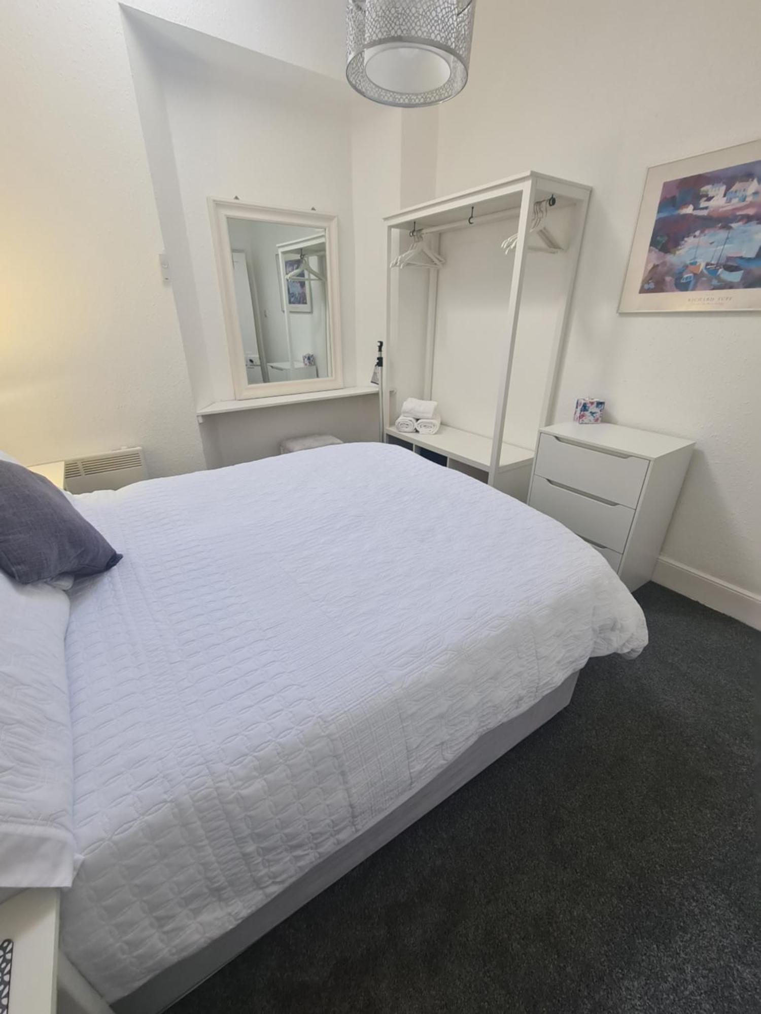 Meadowside Holiday Apartments Торки Екстериор снимка